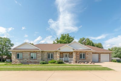 /international/us/924-elmridge-drive-cedar-falls-ia-110101051964/?lang=zh-tw
