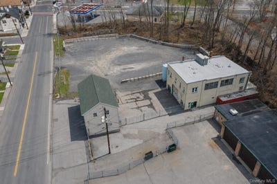 /international/us/88-monhagen-avenue-middletown-ny-110108268161/