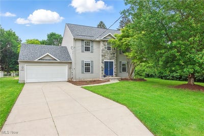 /international/us/25901-kennedy-ridge-road-north-olmsted-oh-110100022198/