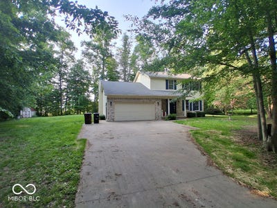 /international/us/22046-redding-woods-seymour-in-110100395355/