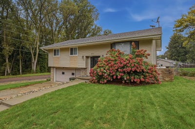 /international/us/3131-s-oleander-street-sioux-city-ia-110120005338/