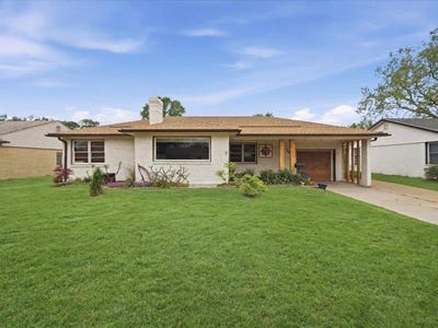 /international/us/1647-n-clarence-wichita-ks-110107609436/