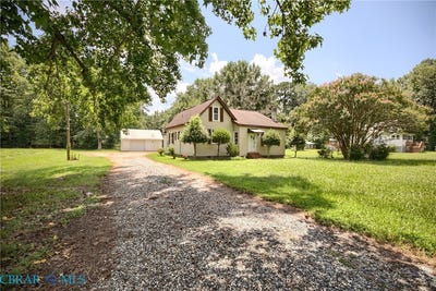 /international/us/2791-kings-creek-road-gloucester-va-110107927257/