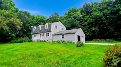 /international/us/384-duffy-road-milton-vt-110120057547/
