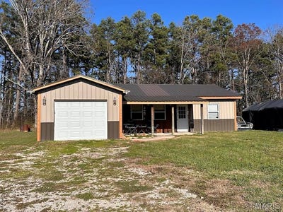 /international/us/7922-old-alton-road-winona-mo-110105508771/
