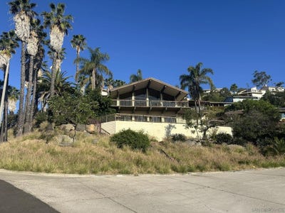 /international/us/9902-heavenly-way-la-mesa-ca-110106717366/