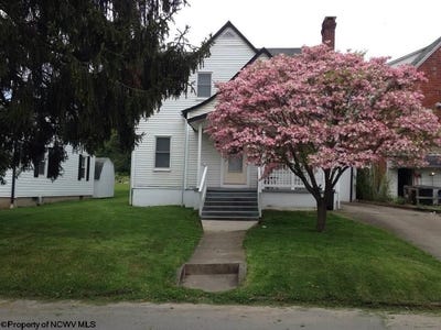 /international/us/169-fayette-street-buckhannon-wv-110107761194/