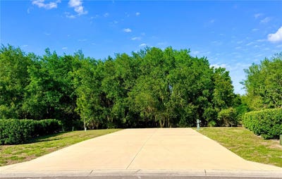 /international/us/4933-se-92nd-boulevard-webster-fl-110107827228/
