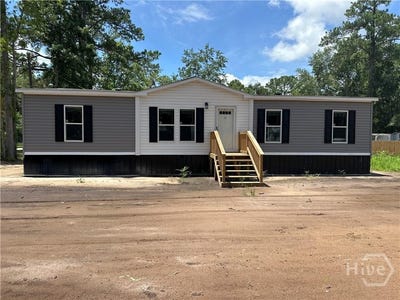 /international/us/1082-pipkin-road-hinesville-ga-110101433814/?lang=en
