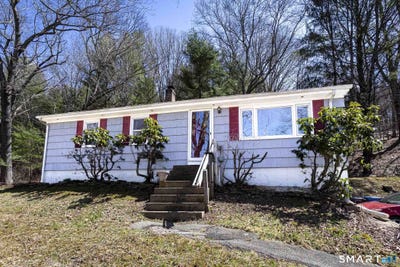 /international/us/1652-stafford-road-mansfield-ct-110107225537/