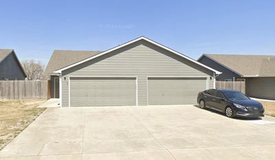 /international/us/1332-n-curtis-ct-wichita-ks-110101236149/