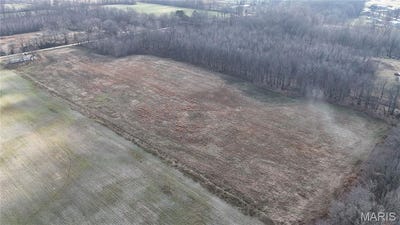 /international/us/693-county-road-605-poplar-bluff-mo-110104402966/