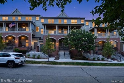 /international/us/3922-forester-boulevard-auburn-hills-mi-110108734040/