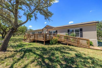 /international/us/429-spanish-oak-trail-harper-tx-110105114782/