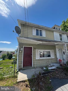 /international/us/6-w-walnut-street-middleport-pa-110108078629/