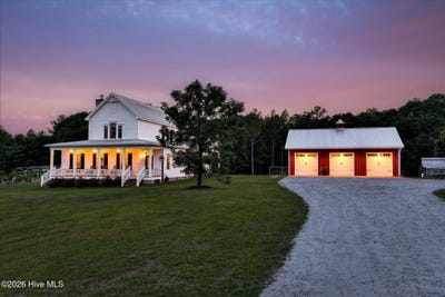 /international/us/153-barksdale-ferry-road-mccormick-sc-110108416497/