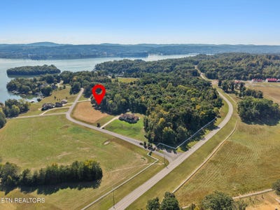 /international/us/110-e-shore-drive-rockwood-tn-110120451301/