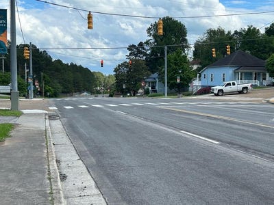 /international/us/107-douglas-street-ducktown-tn-110099384141/?lang=zh-cn
