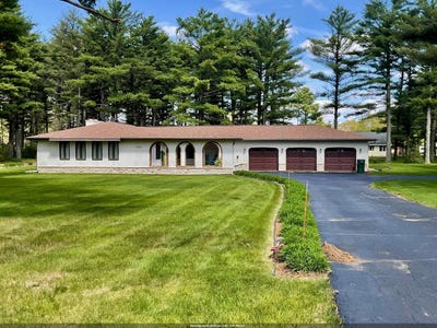 /international/us/7641-greeler-lane-wisconsin-rapids-wi-110108394199/
