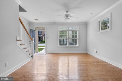 /international/us/631-w-magnolia-court-kennett-square-pa-110105875486/