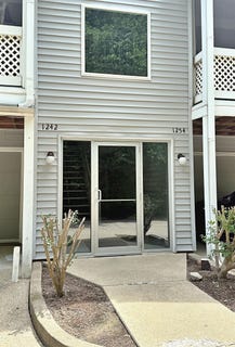 /international/us/1244-s-college-mall-road-unit-c-2-bloomington-in-110119290970/
