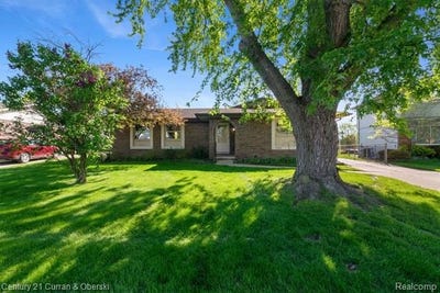 /international/us/1344-saltz-court-canton-twp-mi-110107879570/