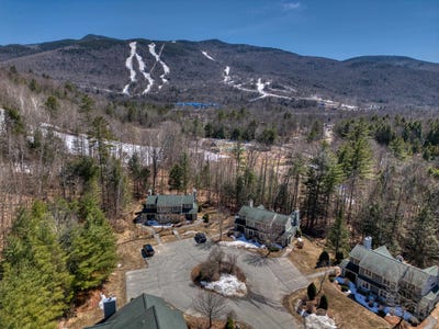 /international/us/14-hillside-circle-lincoln-nh-110108152294/