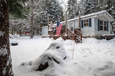 /international/us/16-deerwood-drive-inlet-ny-110104073143/