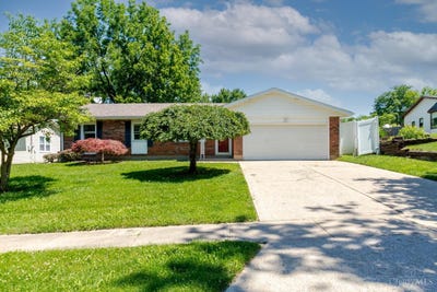 /international/us/2374-trinity-drive-turtle-creek-twp-oh-110108635952/