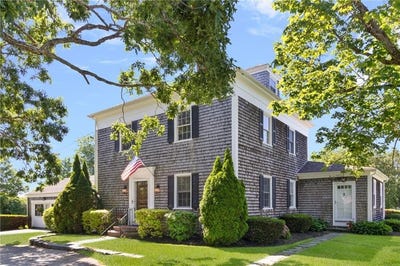 /international/us/glen-meade-drive-portsmouth-ri-110108571355/