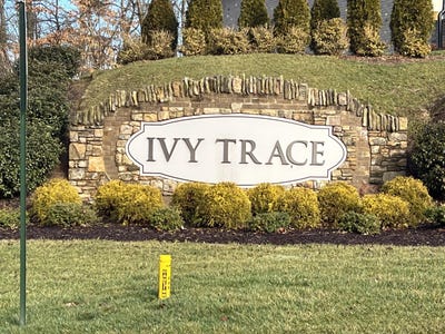 /international/us/414-english-ivy-trail-jonesborough-tn-110107280127/