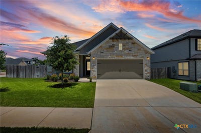/international/us/215-cabiness-drive-salado-tx-110108385744/
