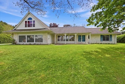 /international/us/1316-robinwood-drive-clarion-pa-110107962792/