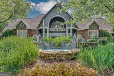 /international/us/137-mcgill-park-avenue-ne-atlanta-ga-110108548968/