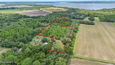 /international/us/126-walt-mccormick-road-east-palatka-fl-110119899157/