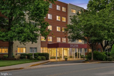 /international/us/200-n-maple-avenue-falls-church-va-110119730762/