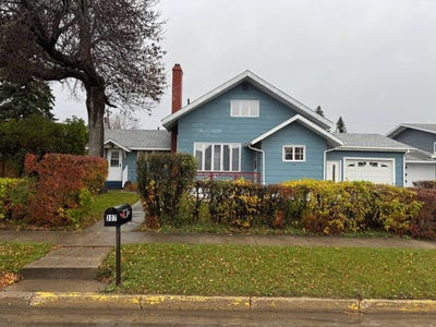 /international/us/307-main-ave-e-rolla-nd-110103280478/