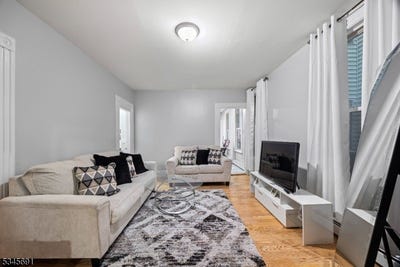 /international/us/718-e-18th-st-paterson-city-nj-110098821689/?lang=zh-cn
