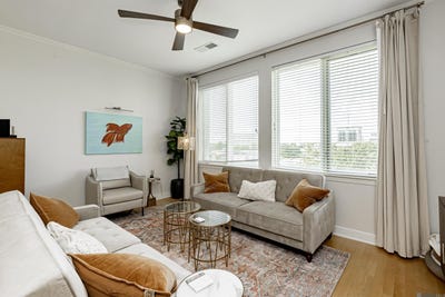 /international/us/7707-bluebonnet-blvd-baton-rouge-la-110101349987/
