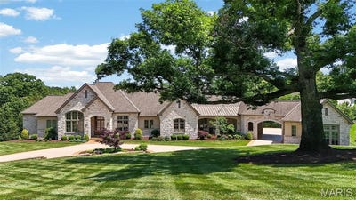 /international/us/262-dietrich-road-ballwin-mn-110108747145/