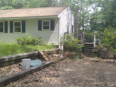 /international/us/11-palace-drive-sanford-me-110108659735/