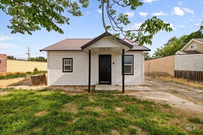 /international/us/9-e-owyhee-ave-homedale-id-110099579968/?lang=en