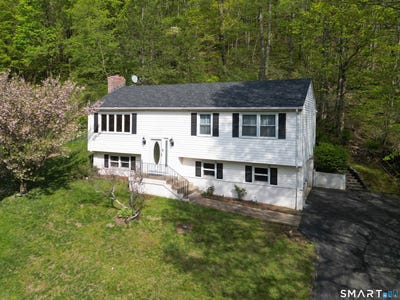 /international/us/102-metacomet-road-plainville-ct-110107898749/