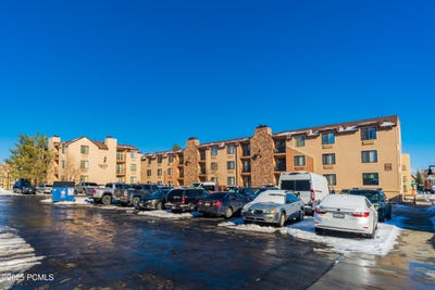 /international/us/1940-prospector-avenue-park-city-ut-110106281632/