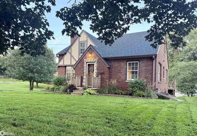 /international/us/1012-penn-boulevard-oskaloosa-ia-110110026299/