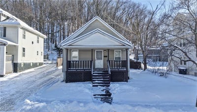/international/us/311-dean-street-akron-oh-110105311359/