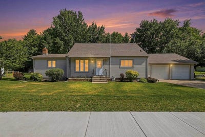 /international/us/308-walker-street-stevens-point-wi-110109005352/