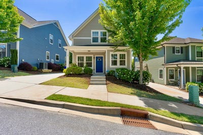 /international/us/14-greenridge-dr-greenville-sc-110108189809/