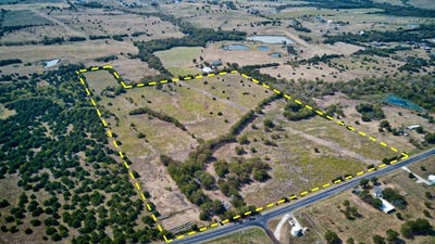/international/us/38-ac-fm-1562-fm-1562-highway-celeste-tx-110119989658/