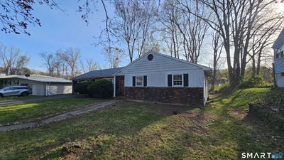 /international/us/12-collins-drive-west-haven-ct-110107485002/